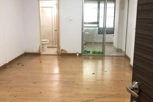 1 Bedroom Condo for sale in Supalai Park Tiwanon, Talat Khwan, Nonthaburi near MRT Yaek Tiwanon