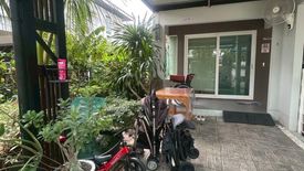 3 Bedroom House for sale in Sam Wa Tawan Tok, Bangkok