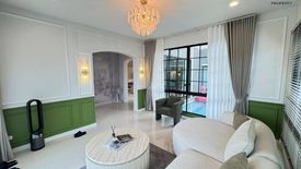 5 Bedroom House for sale in Burasiri Panya Indra, Bang Chan, Bangkok