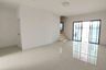3 Bedroom Townhouse for sale in Talat Krathum Baen, Samut Sakhon