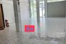 3 Bedroom Commercial for rent in Khlong Khwang, Bangkok