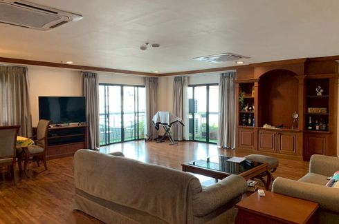 3 Bedroom Condo for rent in G.P. Grande Tower, Khlong Toei Nuea, Bangkok near MRT Sukhumvit
