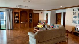 3 Bedroom Condo for rent in G.P. Grande Tower, Khlong Toei Nuea, Bangkok near MRT Sukhumvit