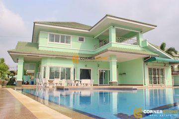 5 Bedroom House for rent in Baan Chalita 1, Na Kluea, Chonburi