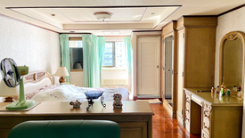 Condo for sale in ITF Silom Palace, Suriyawong, Bangkok near BTS Chong Nonsi