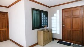 2 Bedroom Condo for sale in Crystal Garden, Khlong Toei, Bangkok near BTS Nana