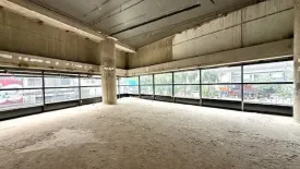 Commercial for rent in Khlong Tan, Bangkok near BTS Phrom Phong