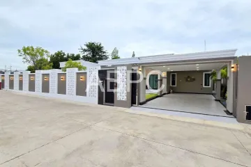 4 Bedroom House for sale in Pong, Chonburi
