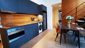 2 Bedroom Condo for rent in The Lofts Silom, Silom, Bangkok near BTS Surasak