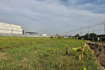 Land for sale in Thap Yao, Bangkok