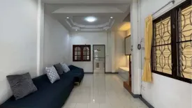 3 Bedroom Townhouse for rent in Suanluang Chaofah 3, Talat Nuea, Phuket