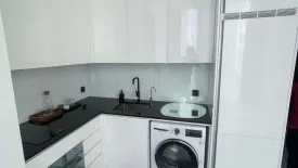 1 Bedroom Condo for rent in Tait Sathorn 12, Silom, Bangkok near BTS Saint Louis