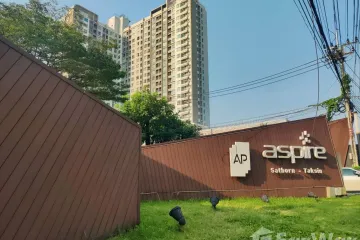 Condo for rent in Aspire Sathorn-Taksin Brick Zone, Bang Kho, Bangkok near BTS Wutthakat