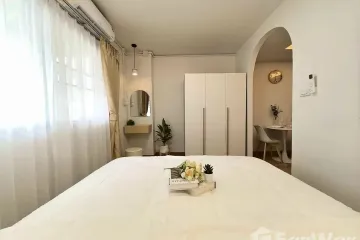 1 Bedroom Condo for sale in Lanna Condominium, Pa Tan, Chiang Mai