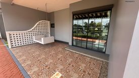 3 Bedroom Townhouse for sale in Bang Khu Wiang, Nonthaburi