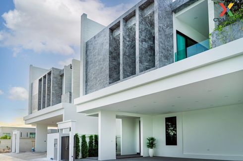 4 Bedroom House for sale in Thamber Private  Pool Villa, Huai Yai, Chonburi