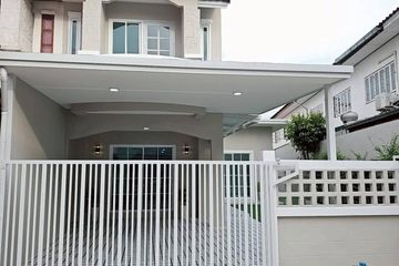 3 Bedroom Townhouse for sale in Baan Kanmanee, Bang Bua Thong, Nonthaburi