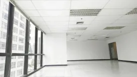 Office for rent in P.S. Tower, Khlong Toei Nuea, Bangkok near MRT Sukhumvit