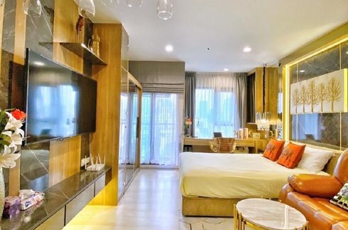 1 Bedroom Condo for rent in Life One Wireless, Lumpini, Bangkok near BTS Ploen Chit
