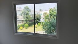 4 Bedroom Townhouse for rent in Gusto Suksawat 26, Bang Mot, Bangkok