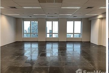 Office for rent in Athenee Tower, Lumpini, Bangkok near BTS Ploen Chit