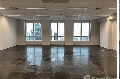 Office for rent in Athenee Tower, Lumpini, Bangkok near BTS Ploen Chit