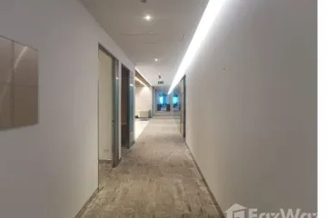Office for rent in Athenee Tower, Lumpini, Bangkok near BTS Ploen Chit