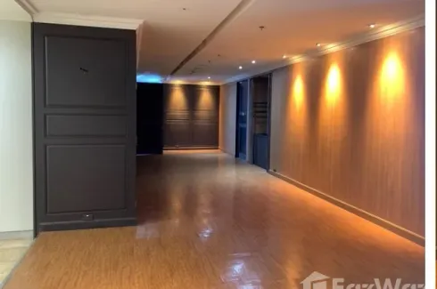 Office for rent in Athenee Tower, Lumpini, Bangkok near BTS Ploen Chit