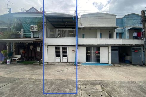 2 Bedroom Townhouse for rent in Samrong Nuea, Samut Prakan near BTS Samrong