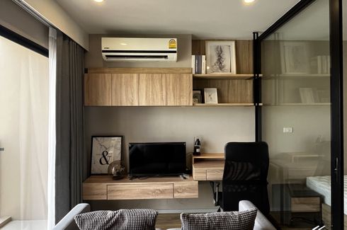 1 Bedroom Condo for rent in Blossom Condo @ Sathorn-Charoenrat, Yan Nawa, Bangkok near BTS Surasak