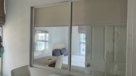 1 Bedroom Condo for rent in Life @ Ratchada - Suthisan, Sam Sen Nok, Bangkok near MRT Sutthisan