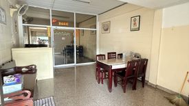 2 Bedroom Townhouse for rent in Khlong Song Ton Nun, Bangkok