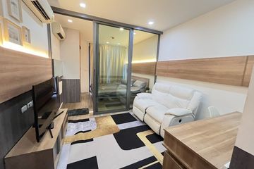 1 Bedroom Condo for rent in Trapezo Sukhumvit 16, Khlong Toei, Bangkok near MRT Queen Sirikit National Convention Centre