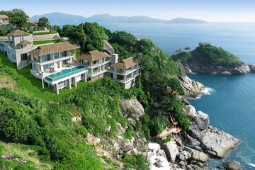 6 Bedroom Villa for sale in Jomchang, Kamala, Phuket