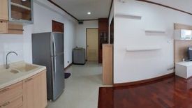 1 Bedroom Condo for rent in Saranjai Mansion, Khlong Toei, Bangkok near BTS Nana