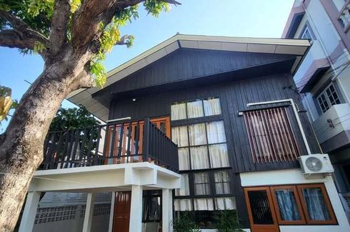3 Bedroom House for rent in Din Daeng, Bangkok near MRT Phra Ram 9