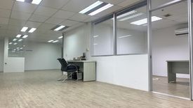 Office for rent in Silom, Bangkok near BTS Chong Nonsi