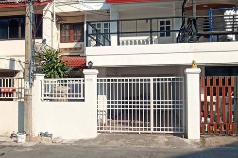 4 Bedroom Townhouse for rent in Lat Phrao, Bangkok