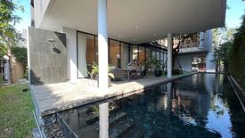 5 Bedroom House for rent in Issara Residence Rama 9, Bang Kapi, Bangkok near MRT Pradit Manutham