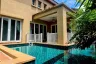 3 Bedroom Villa for sale in Silk Road Place, Huai Yai, Chonburi