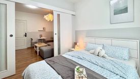 1 Bedroom Condo for rent in Sam Sen Nok, Bangkok