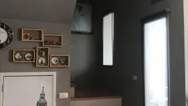 3 Bedroom Townhouse for sale in Gusto Suksawat 26, Bang Mot, Bangkok