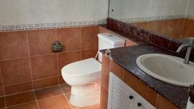 4 Bedroom House for sale in Nantawan Ramintra -​ Paholyothin 50, Tha Raeng, Bangkok