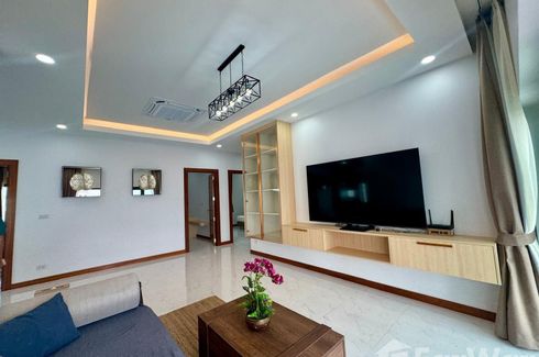 4 Bedroom Villa for sale in Thep Krasatti, Phuket