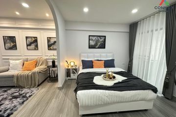 1 Bedroom Condo for sale in Wang Thonglang, Bangkok