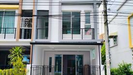 4 Bedroom Townhouse for sale in Bang Chan, Bangkok