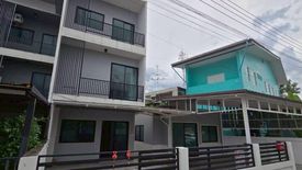 3 Bedroom Townhouse for sale in Khlong Kum, Bangkok