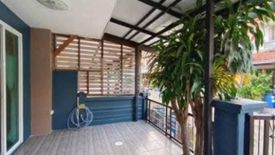 3 Bedroom Townhouse for sale in Kanda Baan Rim Khlong, Phanthai Norasing, Samut Sakhon