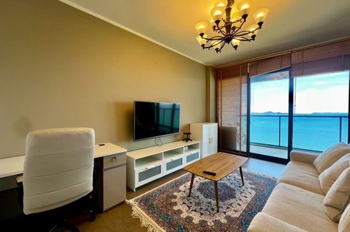 2 Bedroom Condo for sale in Zire Wongamat, Na Kluea, Chonburi