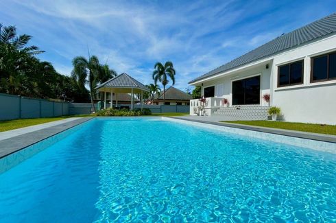 3 Bedroom House for sale in Na Jomtien, Chonburi